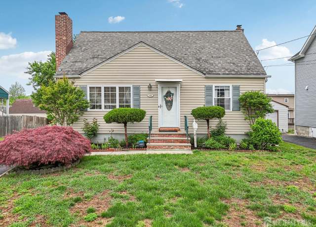 Property at 153 E Hill Rd E, Colonia, NJ 07067, 3 beds, 1.5 baths