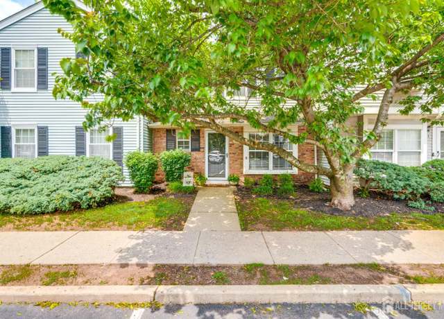 Property at 362 Aldeburgh Ave, Franklin Twsp, NJ 08873, 2 beds, 2.5 baths
