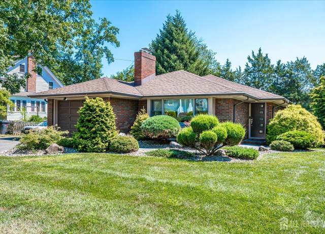 Property at 22 Homer Pl, Metuchen, NJ 08840, 3 beds, 3 baths