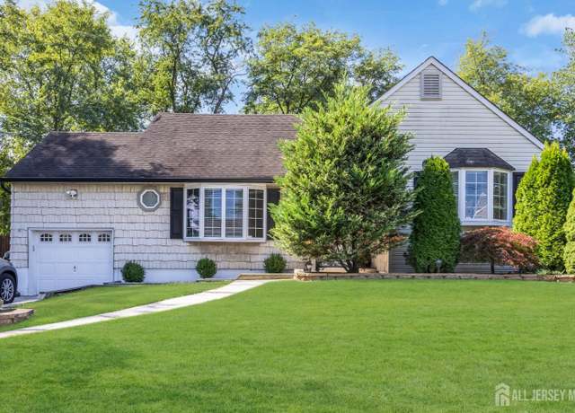 Property at 38 Madie Ave, Spotswood, NJ 08884, 3 beds, 2 baths
