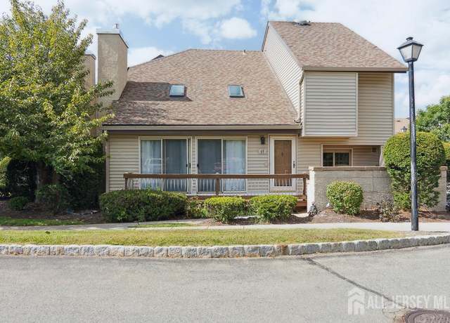 Property at 65 Kelly Dr, Edison, NJ 08820, 2 beds, 2.5 baths
