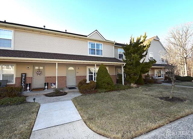 Property at 936 Thomas Ave, North Brunswick, NJ 08902, 2 beds, 2.5 baths