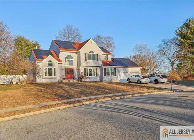 Property at 321 Snowgoose Ln, Harrison, NJ 08062, 4 beds, 3 baths