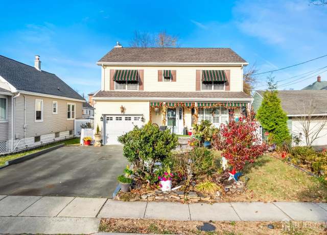 Property at 50 Fairfield Ave, Fords, NJ 08863, 4 beds, 2.5 baths