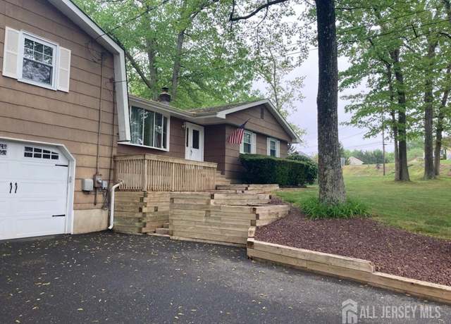 Property at 100 Gravel Hill-spotswood Rd, Monroe, NJ 08831, 5 beds, 3 baths