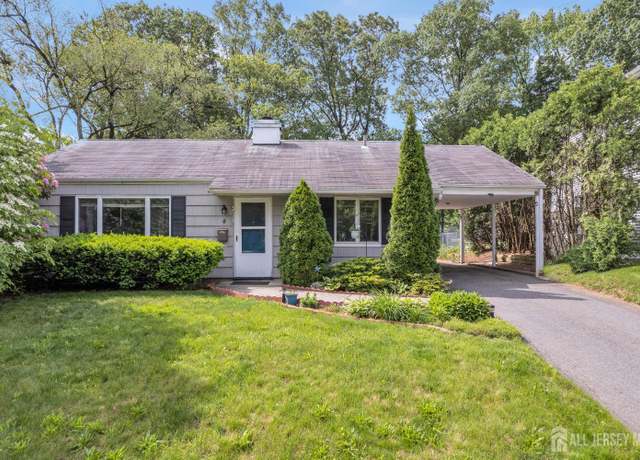 Property at 4 Dayton Rd, Edison, NJ 08817, 3 beds, 2 baths