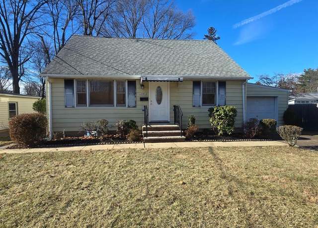 Property at 1712 Kenyon Ave, South Plainfield, NJ 07080, 4 beds, 2 baths