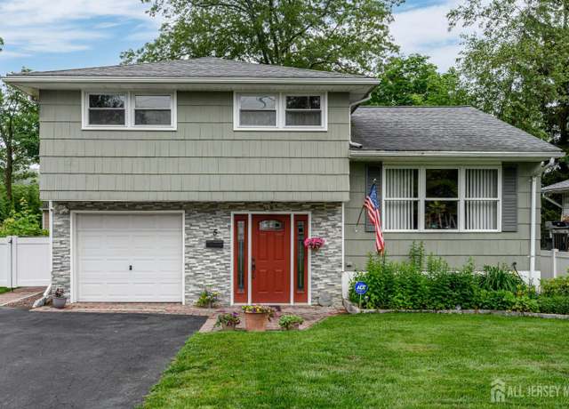 Property at 5 Locust St, Netcong, NJ 07857, 3 beds, 1 bath