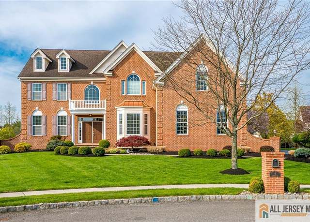 Property at 4 Van Gogh Ct, South Brunswick, NJ 08852, 4 beds, 3.5 baths