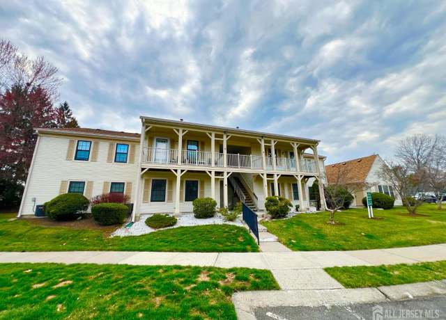 Property at 35 Wycoff Way, East Brunswick, NJ 08816, 2 beds, 1 bath
