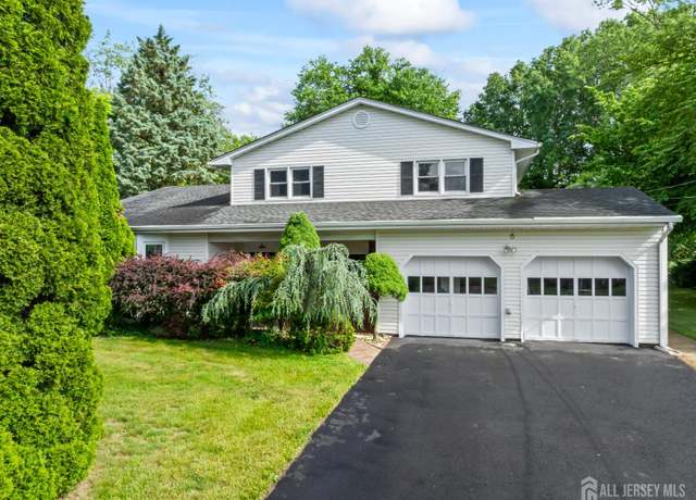 Property at 6 Dexter Rd, East Brunswick, NJ 08816, 4 beds, 2.5 baths