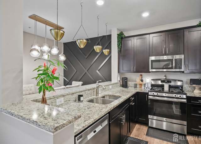 Property at 518 Tavern Rd, Monroe, NJ 08831, 2 beds, 2 baths