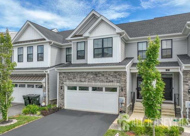 Property at 25 Wisteria Ct, Monroe, NJ 08831, 3 beds, 4 baths