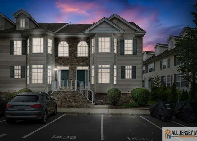 Property at 1435 Barnhardt Ln #604, Rahway, NJ 07065, 2 beds, 2.5 baths