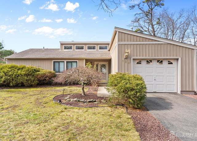Property at 183 Hidden Ct, Old Bridge, NJ 08857, 3 beds, 2 baths