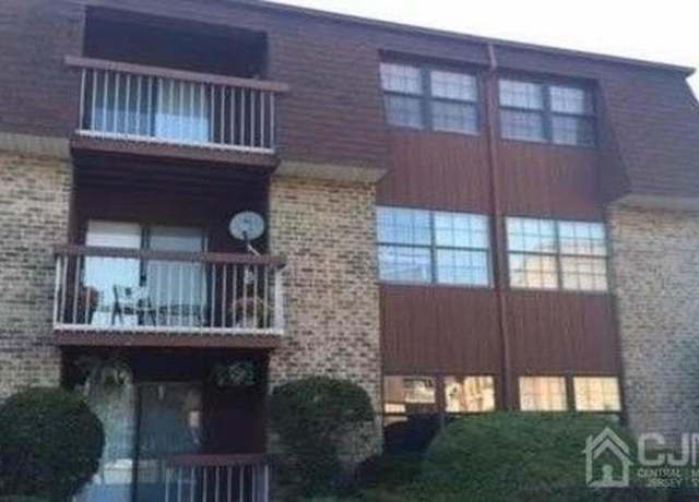Property at 165 Overlook Ct Unit C, Woodbridge Proper, NJ 07095, 2 beds, 1.5 baths