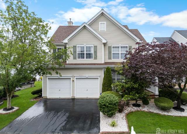 Property at 40 Elsie Dr, Plainsboro, NJ 08536, 4 beds, 2.5 baths