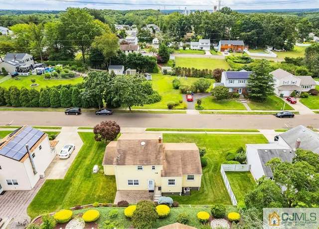 Photo of 49 Fanwood Dr, Sayreville, NJ 08872