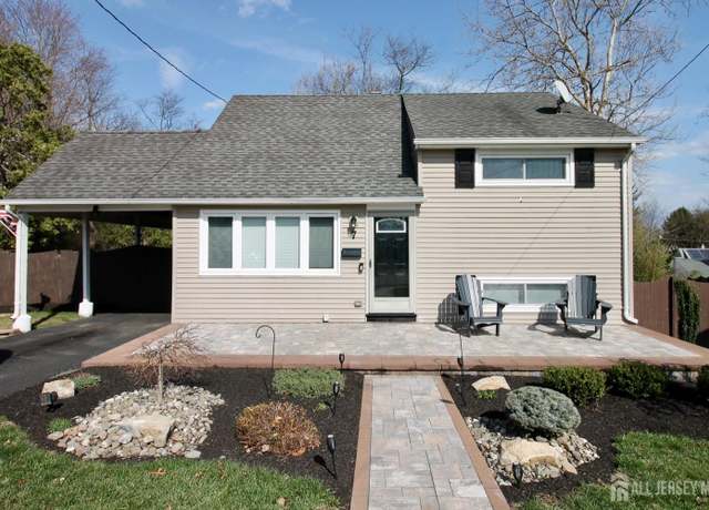 Property at 7 Avon Ct, East Brunswick, NJ 08816, 3 beds, 1 bath