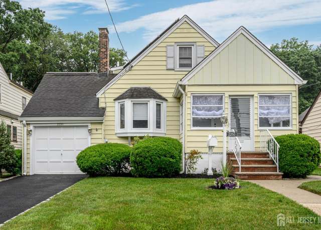 Property at 2250 Balmoral Ave, Union Twp, NJ 07083, 3 beds, 3 baths