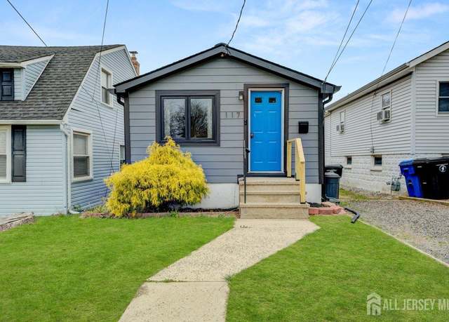 Property at 117 Burlington Ave, Leonardo, NJ 07737, 2 beds, 1 bath