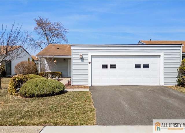Property at 33 Haddon Rd Unit 33A, Monroe, NJ 08831, 2 beds, 2 baths
