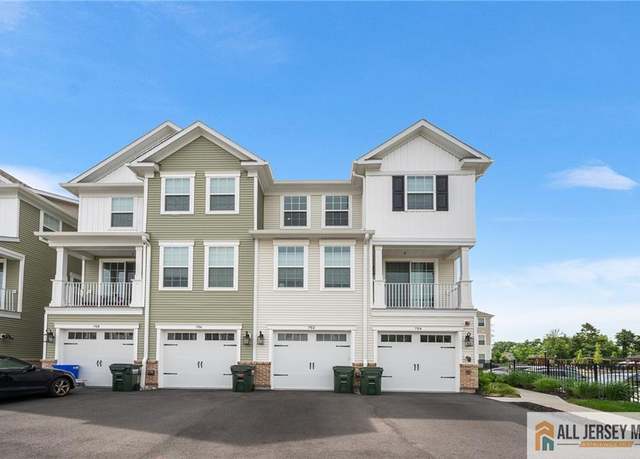 Property at 702 Station Rd, Dunellen, NJ 08812, 2 beds, 3 baths