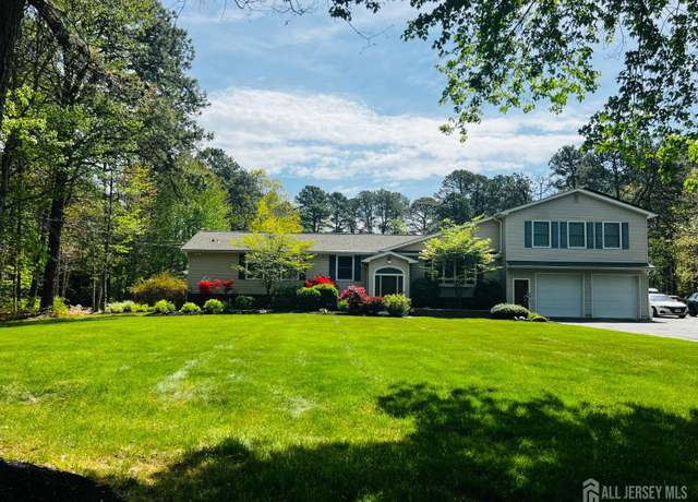 Property at 195 Old Forge Rd, Monroe, NJ 08831, 5 beds, 4 baths