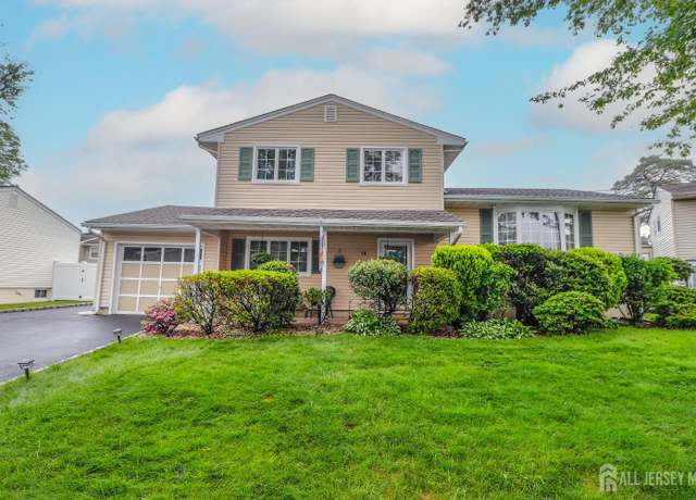 Property at 10 Alpine Pl, Colonia, NJ 07067, 4 beds, 1.5 baths