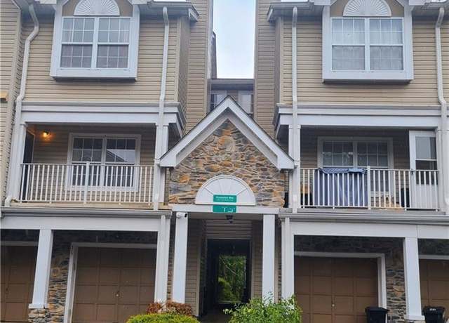 Property at 297 Prestwick Way #297, Edison, NJ 08820, 2 beds, 2.5 baths
