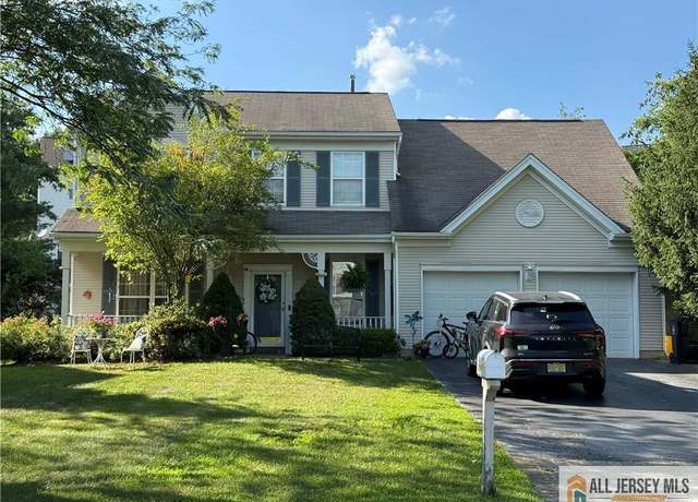 Property at 17 Hyde Park Dr, East Brunswick, NJ 08816, 4 beds, 2.5 baths