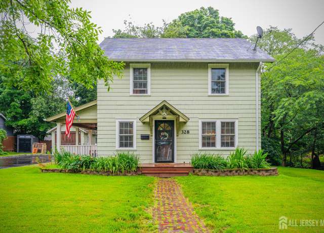 Property at 328 John St, Bound Brook, NJ 08805, 3 beds, 1 bath