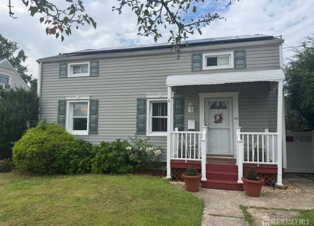 Property at 341 Grady Dr, Woodbridge Proper, NJ 07095, 4 beds, 1 bath