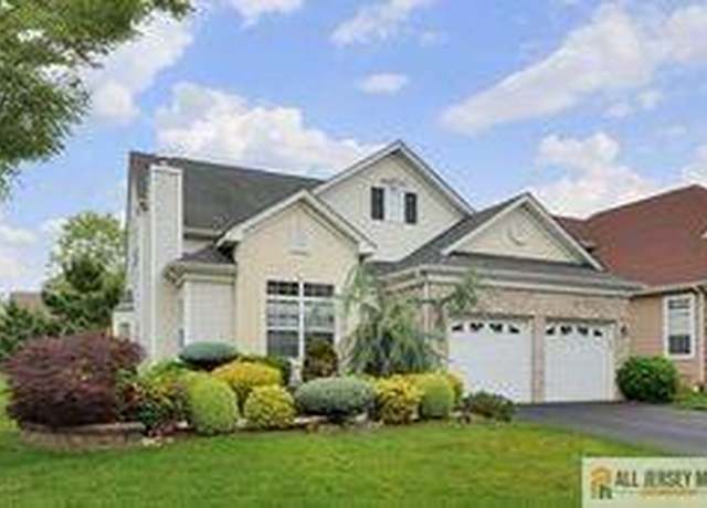 Property at 118 Timber Hill Dr, Monroe, NJ 08831, 3 beds, 2.5 baths