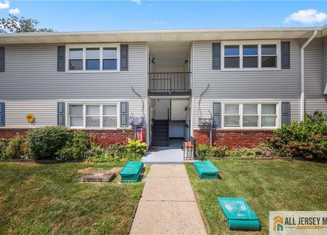 Property at 6 Indiana Ct Unit C, Old Bridge, NJ 07747, 2 beds, 1 bath