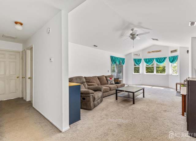 Property at 54 Kensington Dr, Piscataway, NJ 08854, 3 beds, 2 baths