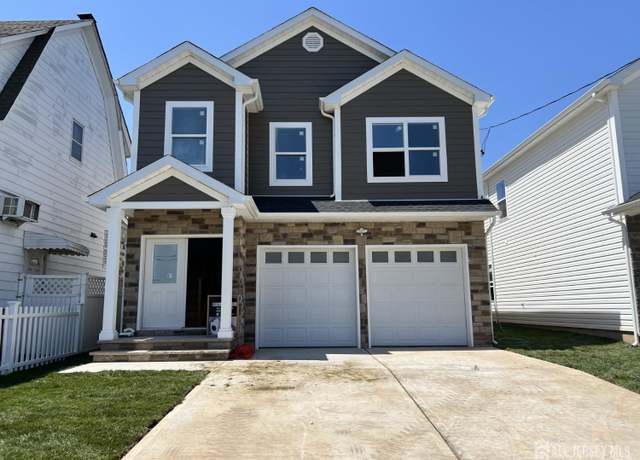 Property at 65 Grant Ave, Carteret, NJ 07008, 4 beds, 2.5 baths
