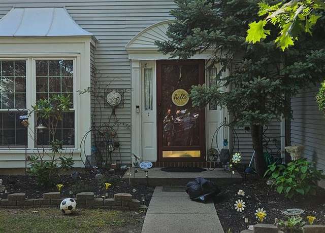 Property at 2 Goodwin Dr, North Brunswick, NJ 08902, 3 beds, 2.5 baths
