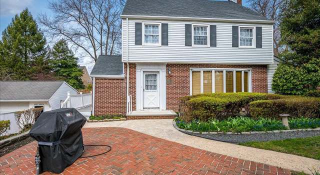 Photo of 42 Pershing Ave, Sayreville, NJ 08872