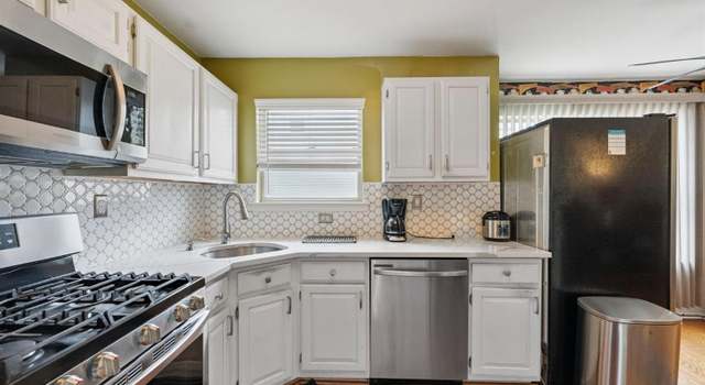Photo of 816 Harbortown Blvd #816, Perth Amboy, NJ 08861