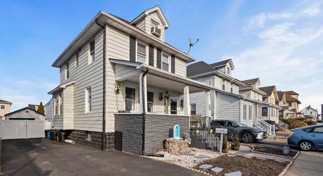 Photo of 82 Lincoln Ave, Carteret, NJ 07008