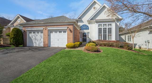 Photo of 42 Turnberry Dr, Monroe, NJ 08831