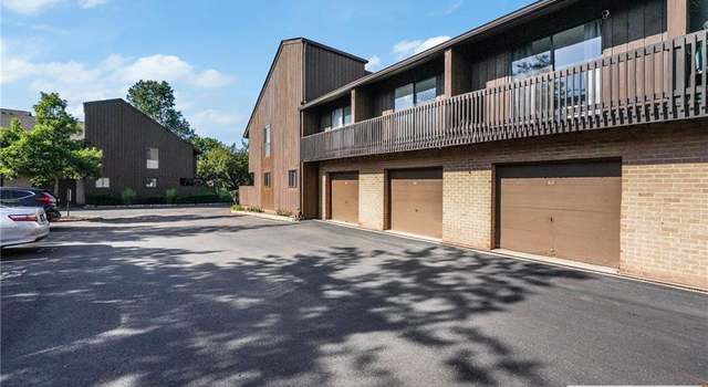Photo of 62 Kingsberry Dr, Franklin, NJ 08873