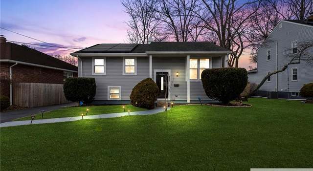 Photo of 811 Coolidge Ave, Woodbridge, NJ 07095