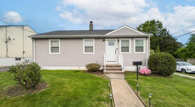 Photo of 71 Pennsylvania Ave, Carteret, NJ 07008