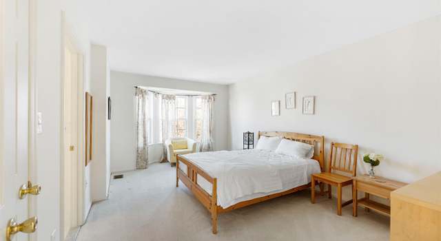 Photo of 402 Canterbury Way, South Brunswick, NJ 08540