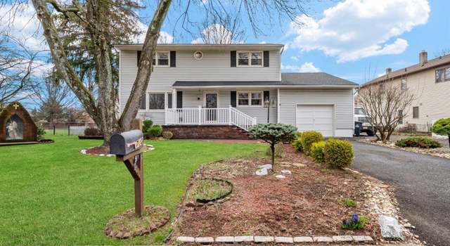 Photo of 780 Darmody Ave, North Brunswick, NJ 08902