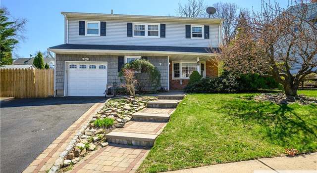 Photo of 7 Hollywood St, South River, NJ 08882