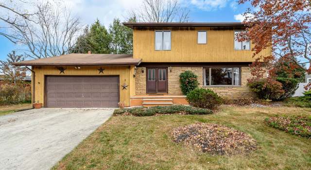 Photo of 3 Fern Pl, Milltown, NJ 08850
