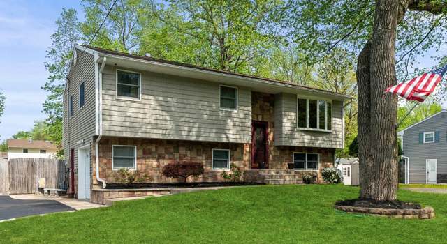 Photo of 34 Rock Hill Rd, Old Bridge, NJ 08857